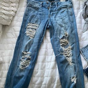 Hollister boyfriend jeans